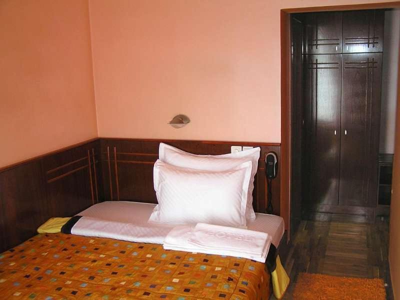 Hotel Royal Kraljevo Eksteriør billede