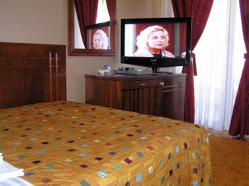 Hotel Royal Kraljevo Eksteriør billede