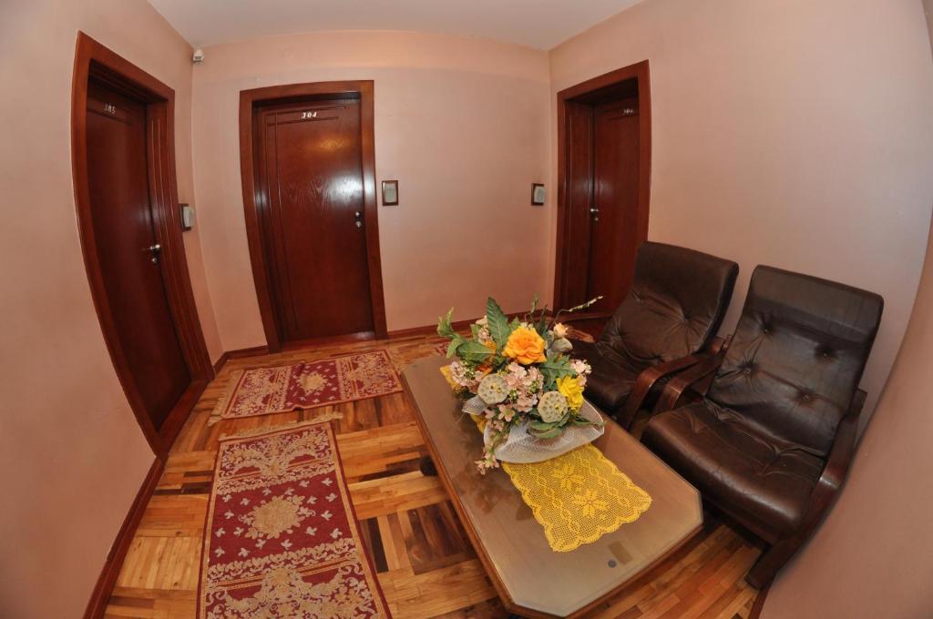 Hotel Royal Kraljevo Eksteriør billede